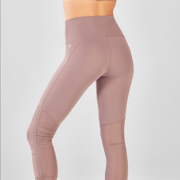 🆕 Fabletics Cashel Powerhold Legging • Sable - Picture 5 of 8